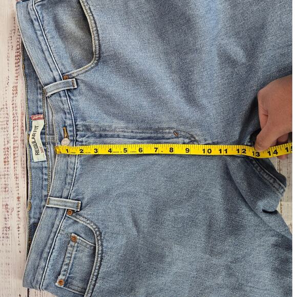 Levi's Men's 505 Jeans Size 40X28 Light Wash Regular Fit Rugged Gorpcore Outdoor - Picture 10 of 12